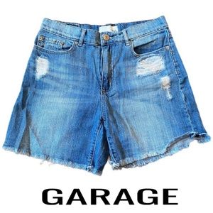 Garage Boyfriend Light Blue Denim Distressed Jean Shorts Women’s Size 1 Juniors